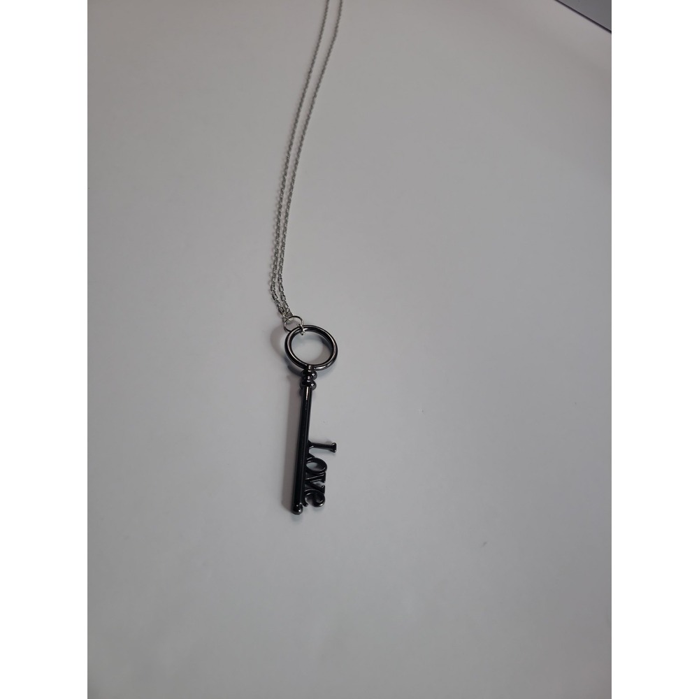 Silver Tone LOVE Skeleton Key Pendant Necklace Romantic Vintage Style Jewelry - Picture 6 of 10
